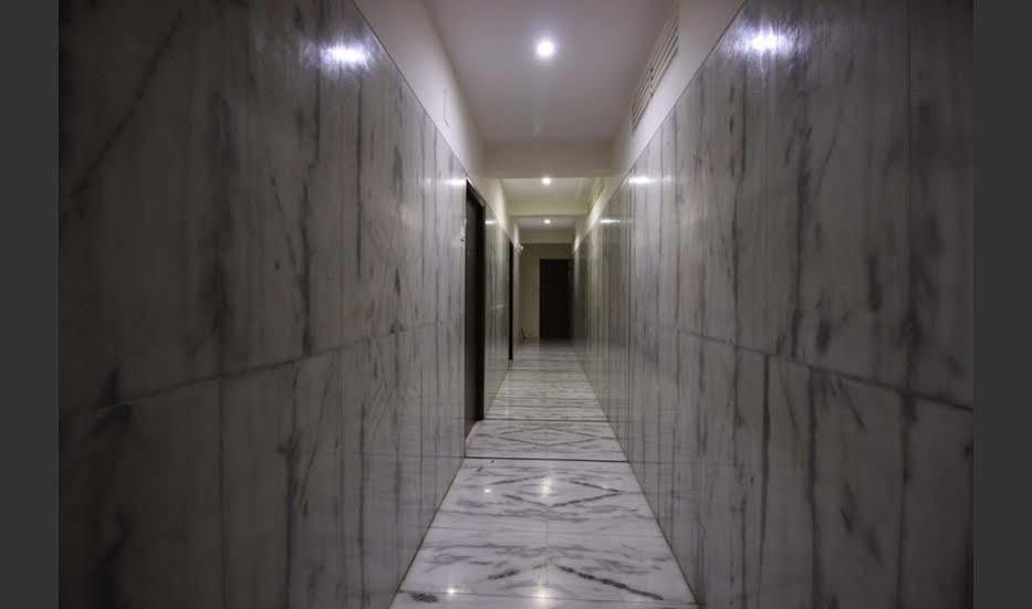 Hotel Q Deck Bombaim Exterior foto